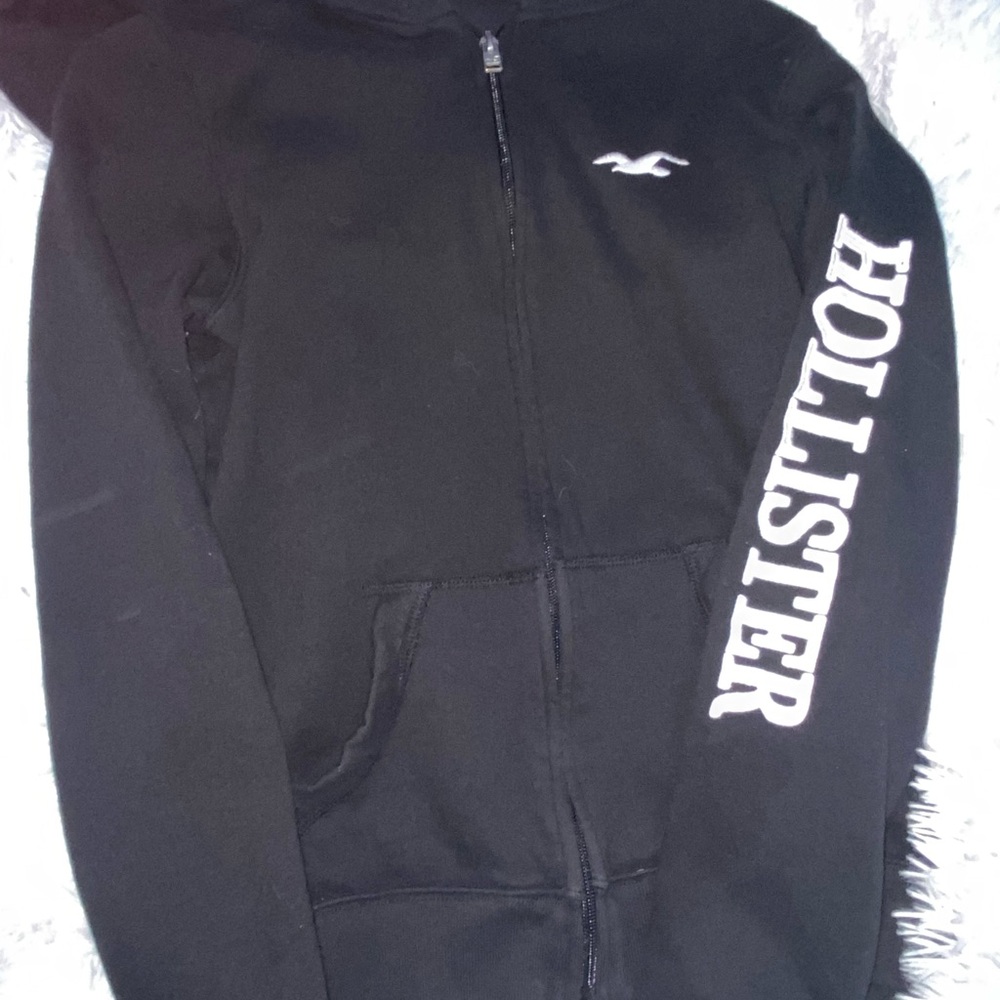 Hollister Black Zip-Up Hoodie